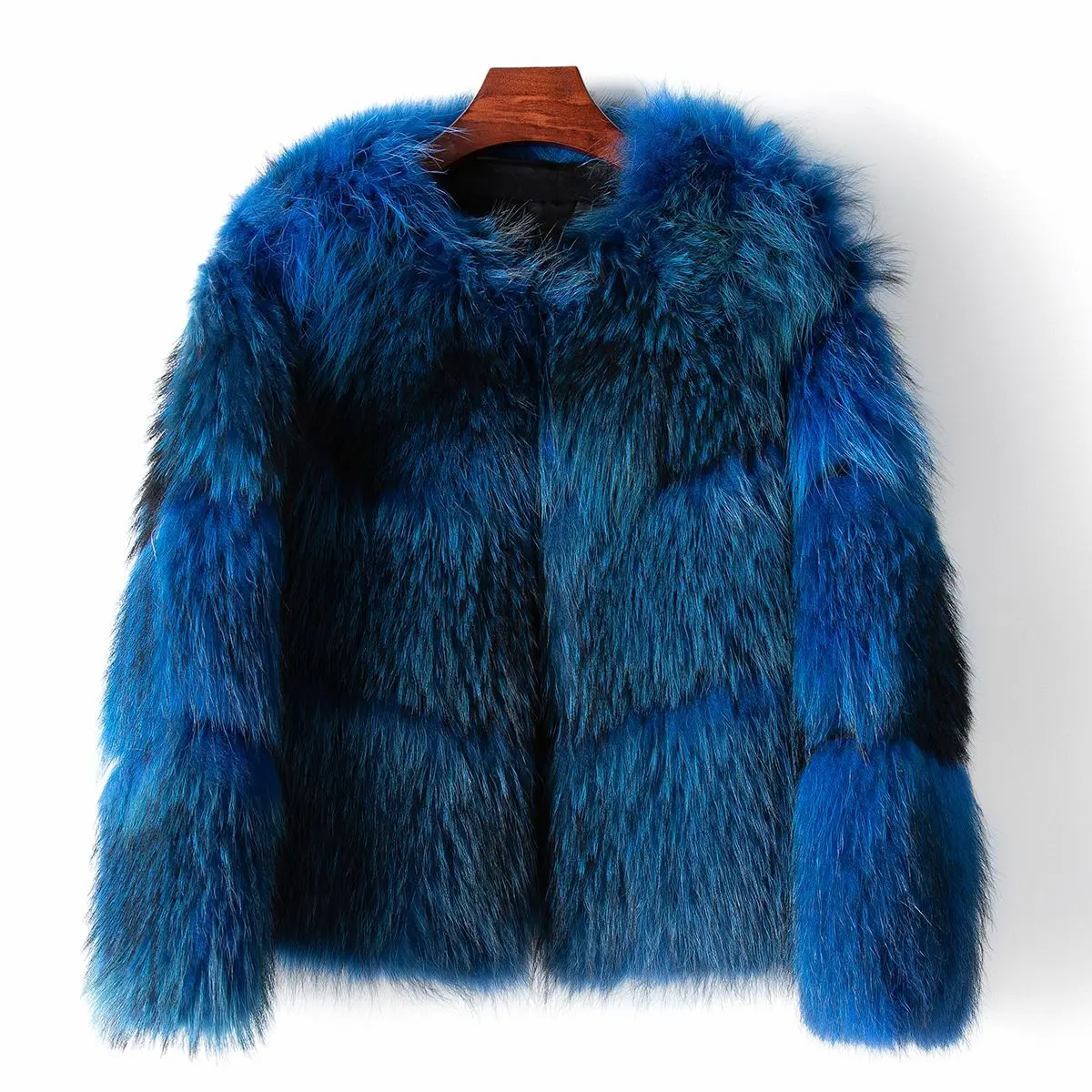 

Небольшое количество одежды, новинка зима 2023, модное короткое теплое меховое пальто из меха енота для женщин