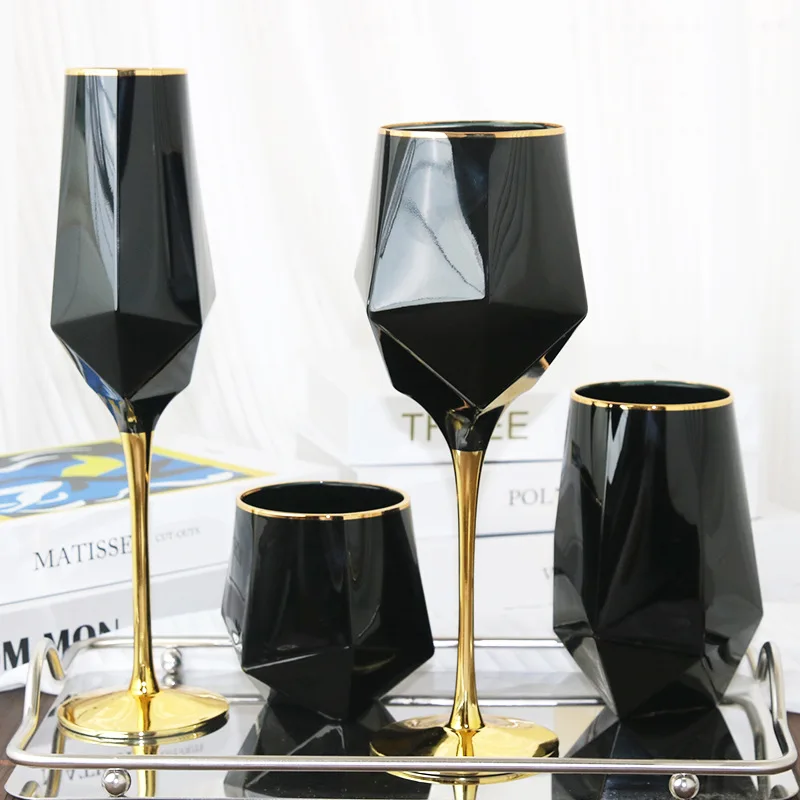 

Pure Black Crystal Golden Edge Wine Glass Goblet Light Luxury Irregular Model Room Special Champagne Cup Whiskey Beer Glasses