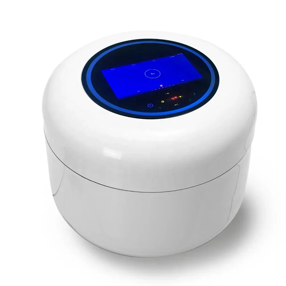 Интеллектуальный холодильник с сенсорным экраном и круглым журнальным столиком