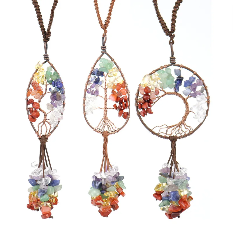 Подвеска на зеркало заднего вида ручной работы с разноцветными кристаллами