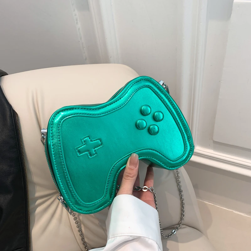 Personality Small Bags for Women 2023 New Hip Hop Fashion Woman Shoulder Bag Chains Cartoon Cute Patent Leather Crossbody Bag