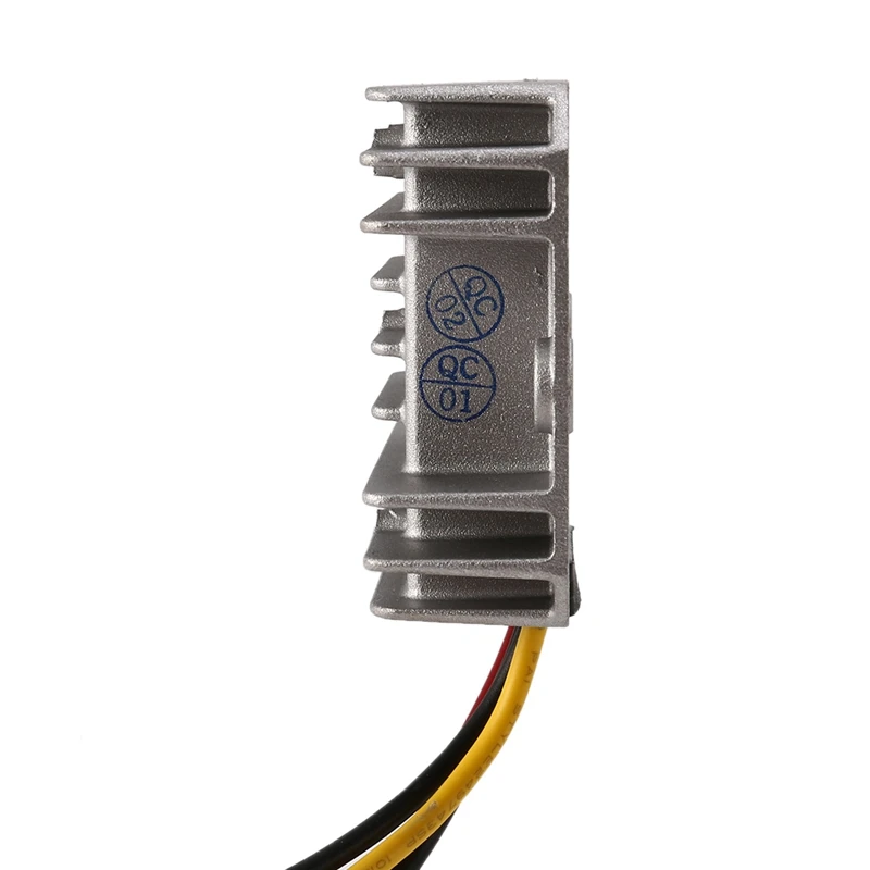 Szwengao 24 в автомобильный регулятор напряжения 8-36 до В 3A Повышающий Модуль