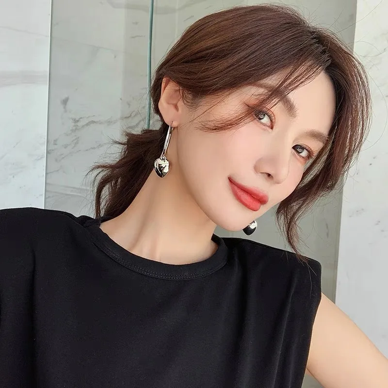 

Korean Version Stereoscopic Big Earrings Fashion Romantic Long Earrings Birthday Gifts Women's Jewelry Pendant Party Accessories