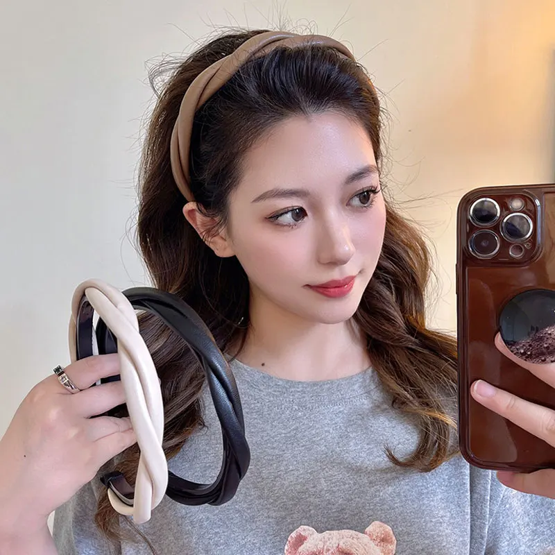

Pu Leather Headband Korean Fashion Braided Twist Non-slip Headwear Vintage Head Hoop for Women Girls Hair Accessories Headdress