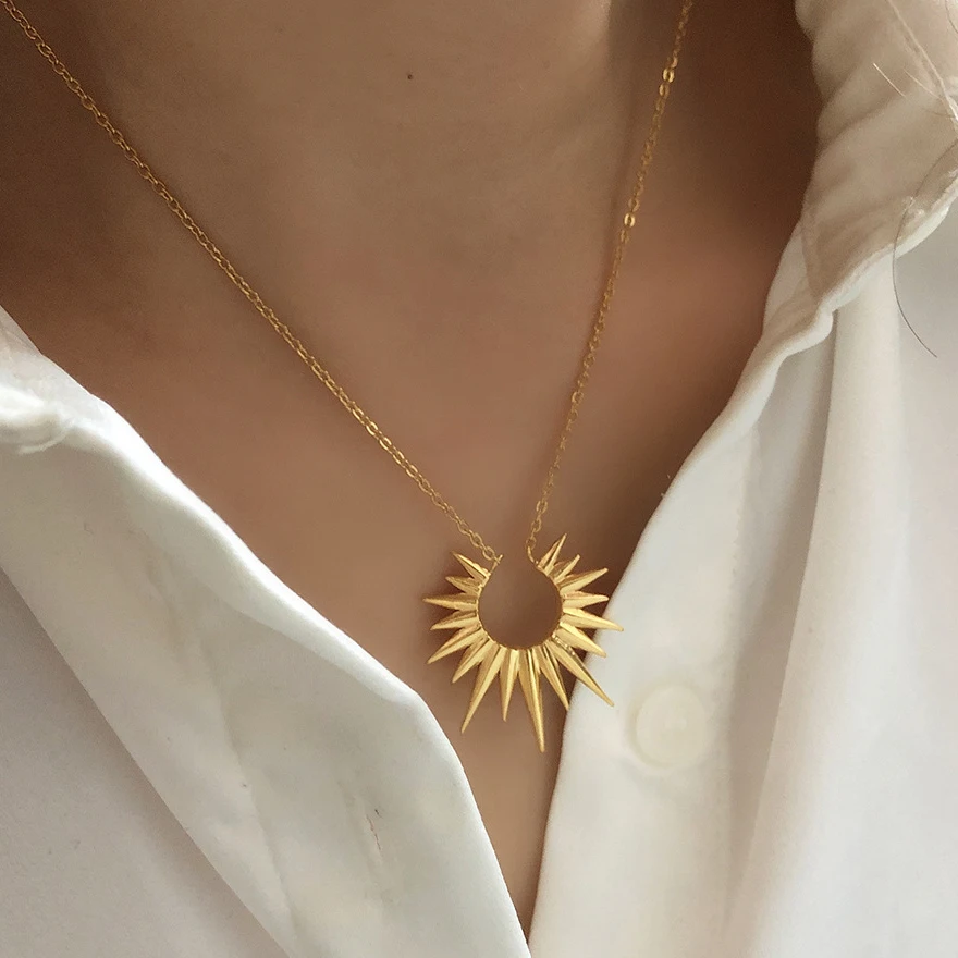 Женское ожерелье с подвеской в виде козла из нержавеющей стали