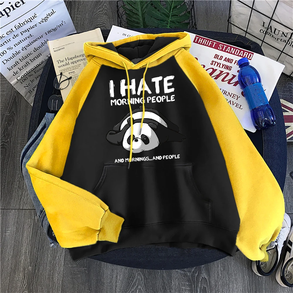 Худи женское повседневное с круглым вырезом и капюшоном принтом ленивая панда