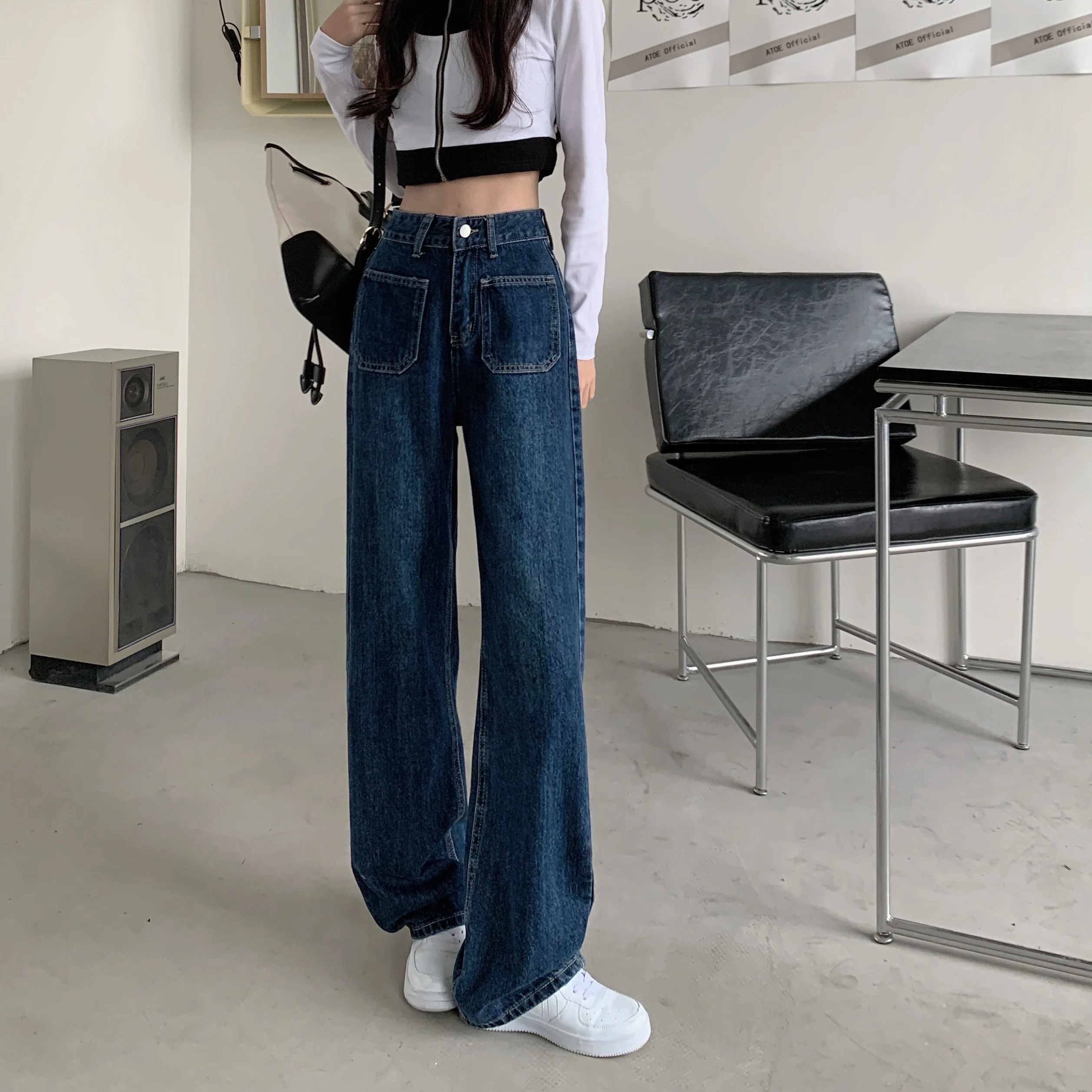 

DD0858 New Korean retro loose high waist slim design retro straight-leg jeans