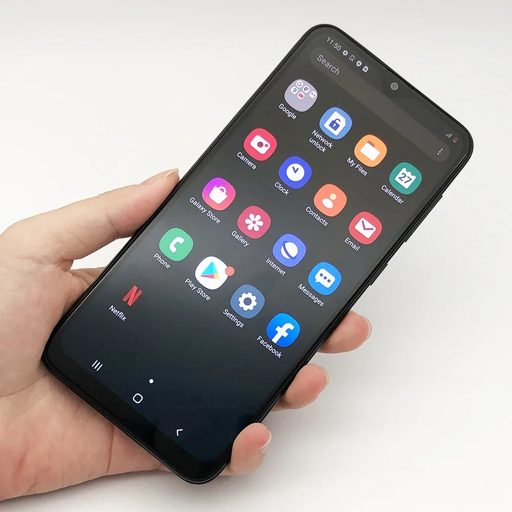 Смартфон Samsung Galaxy A20 3/32ГБ global б/у