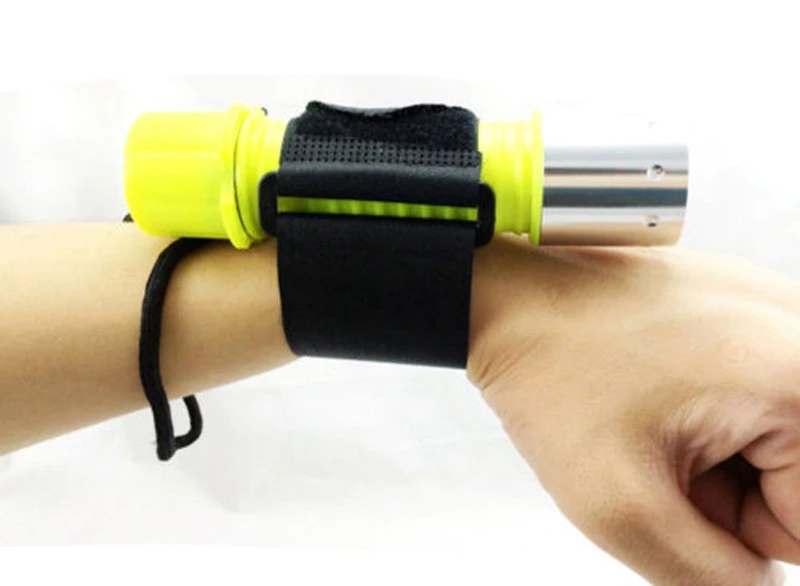 

Dive glare T6LED illuminator portable underwater flashlight