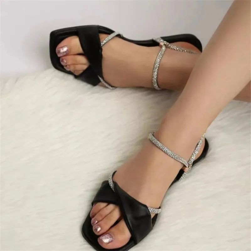 2023 New Summer Sandals Fashion Shiny Rhinestone Square Toe Open Toe Flat Shoes Casual Non-slip Lightweight Outdoor Beach Shoes