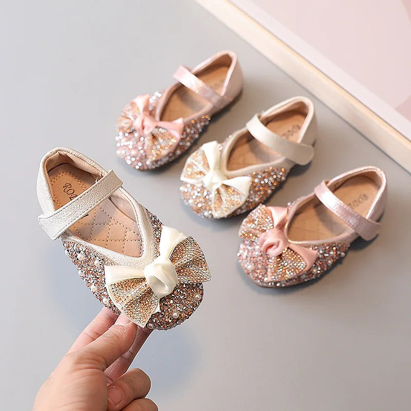 

Spring New Girls Leather Shoes Kids Princess Shoes Cute Bow Sandals Children Girls Party Shoes SHZ014