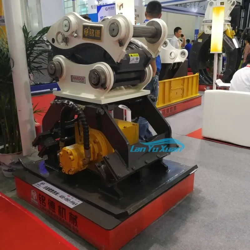 Рисунок 6 - Строительный экскаватор мир PC300