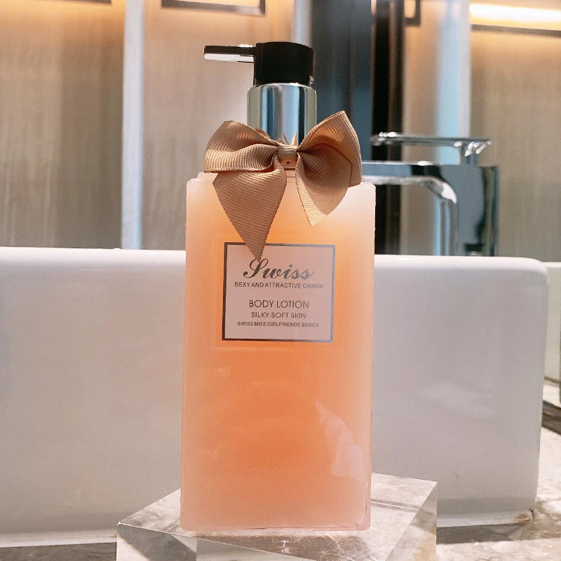 Парфюмерный лосьон для тела объемом 350 мл искусственный аромат увлажнение и