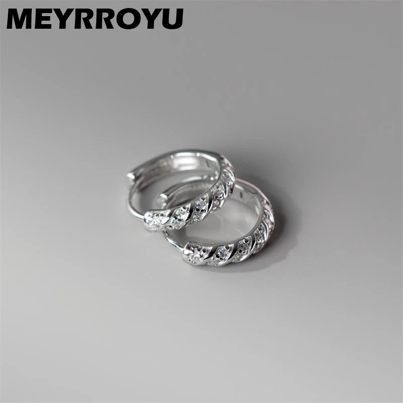 

MEYRROYU 2023 New Minimalist Round Crystal Hoop Earrings For Women Girl Fashion Silver Color Metal Jewelry Gift Party Wedding