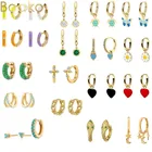 Женские серьги-кольца с фианитами, в виде капель