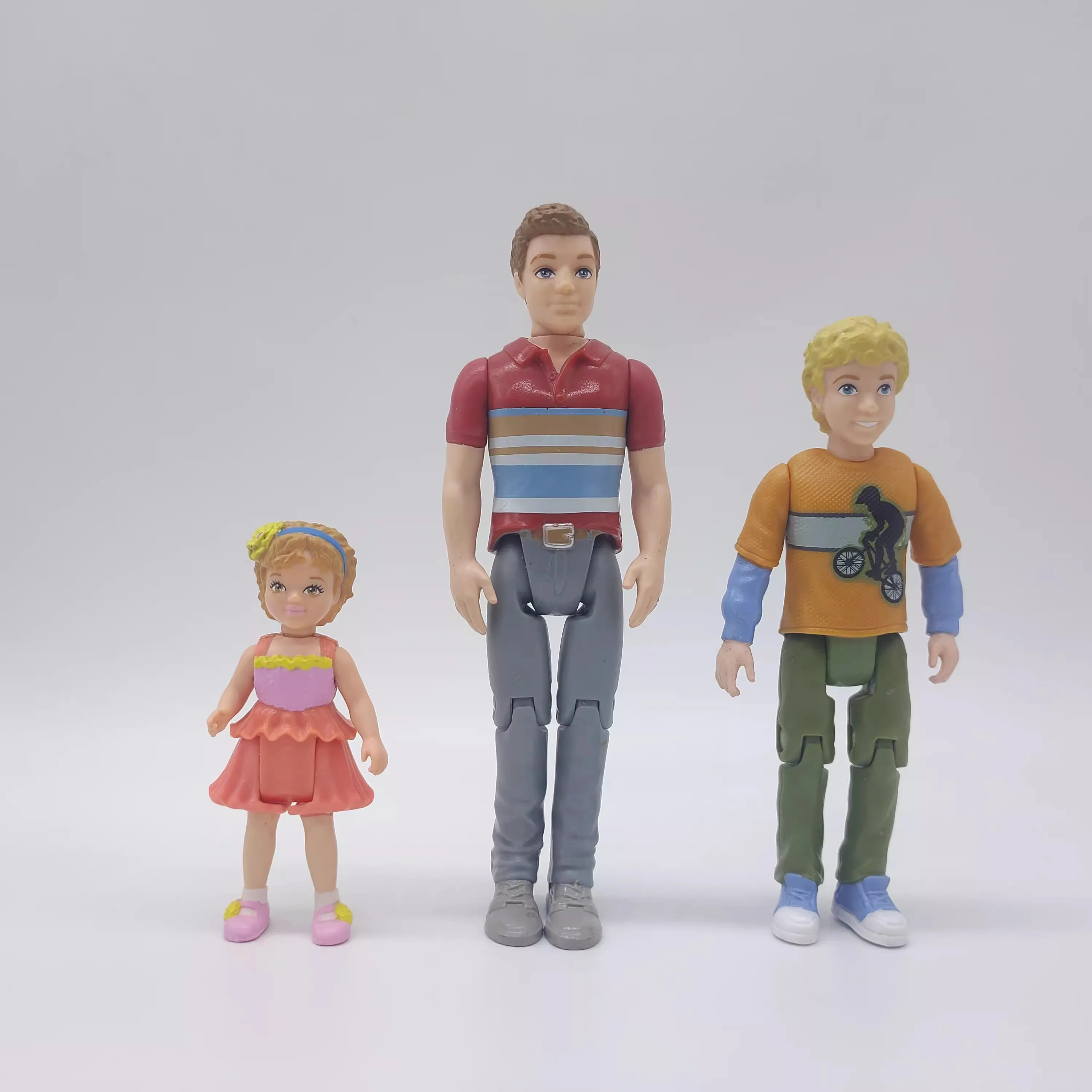 Оригинальная кукла влюбленной семьи подвижная шарнирная детский игровой домик