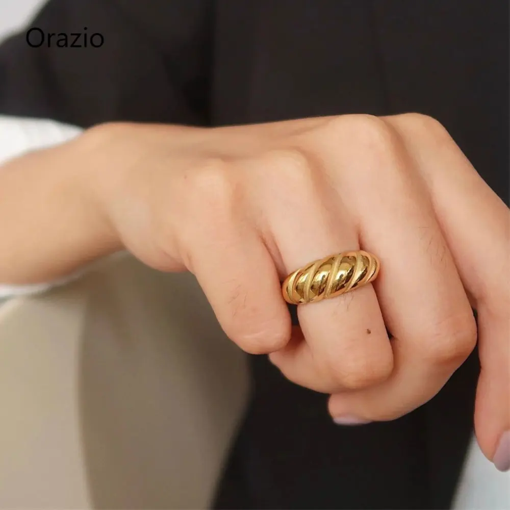 

Orazio Tail Rings For Women Men Stainless Steel Simple Finger Ring Classic Couple Wedding Party Jewelry Gift Wholesale