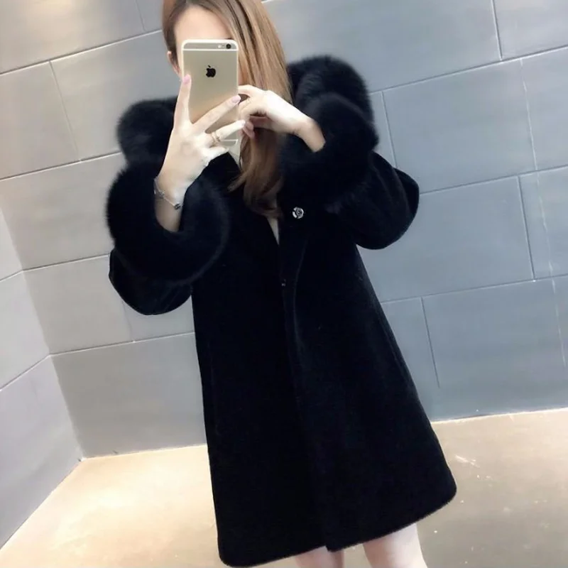 Women's Coat white Faux Fur Fur Collar Padded Woolen Coat Mid-length Fur Cape Jacket Women's Winter Warmth Fur Coats for Women