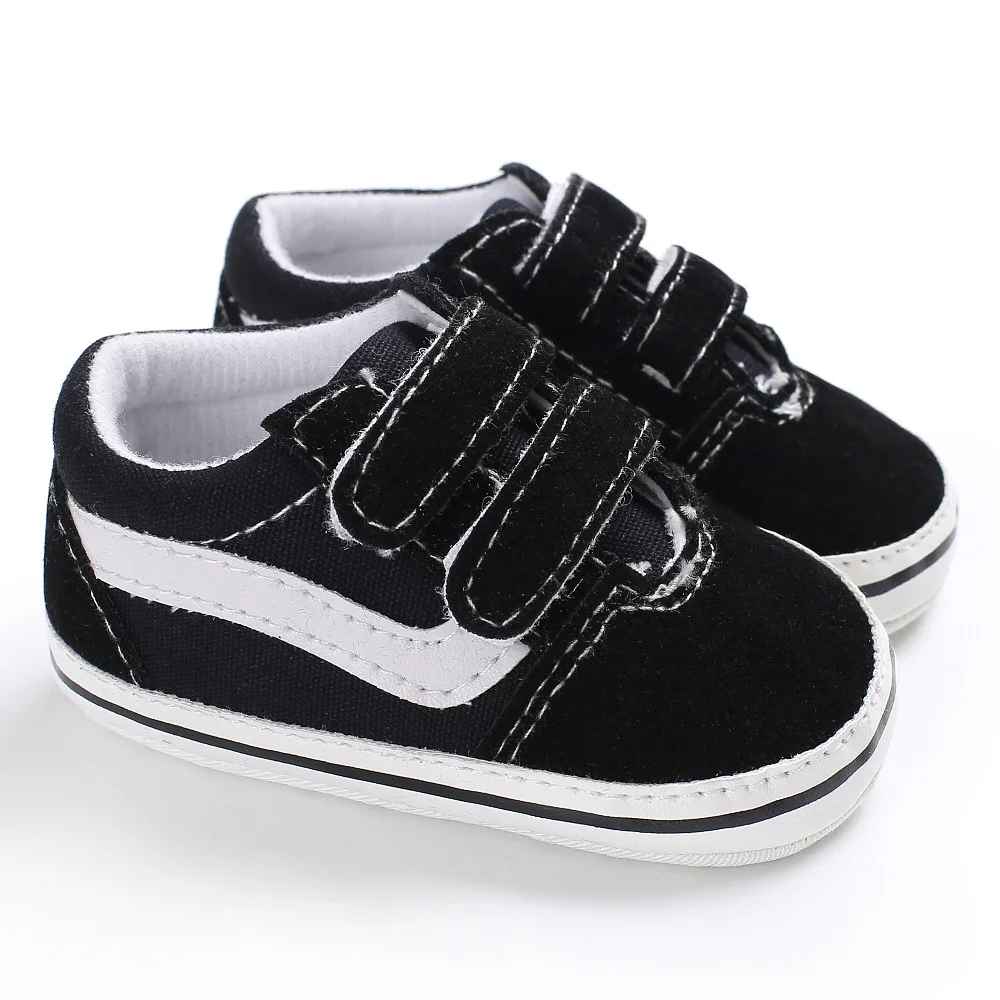 2023 New Baby Canvas Sneakers: Non-slip and Comfortable Plaid Shoes for Newborns, Perfect for First Steps – Unisex Infant Casual Footwear. 2023 New Baby Canvas Sneakers: Non-slip and Comfortable Plaid Shoes for Newborns, Perfect for First Steps – Unisex Infant Casual Footwear.