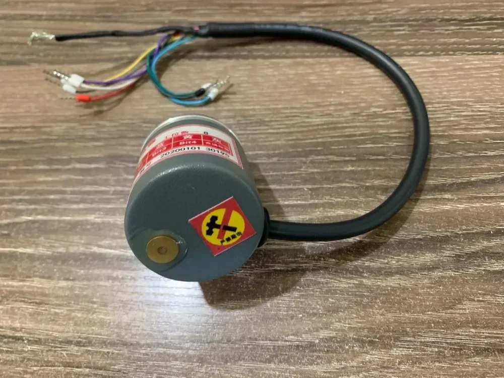 Changchun оригинальный новый держатель инструмента Yantai AK фотокодировщик модель 8 12