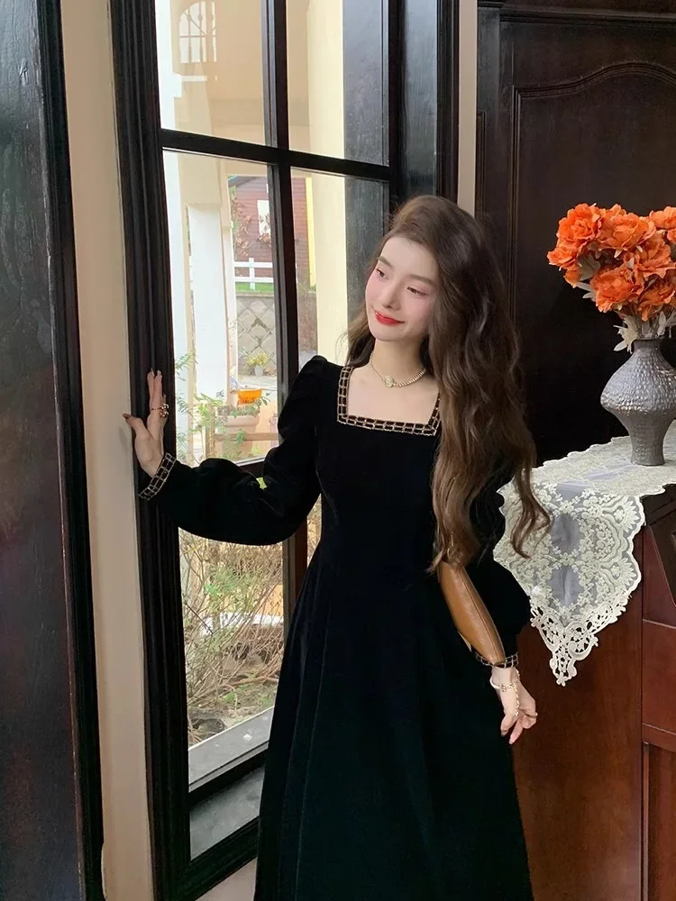 Винтажное бархатное платье во французском стиле с квадратным воротником женское