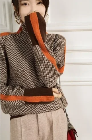 

Женский трикотажный свитер с воротником-хомутом, из искусственной шерсти
