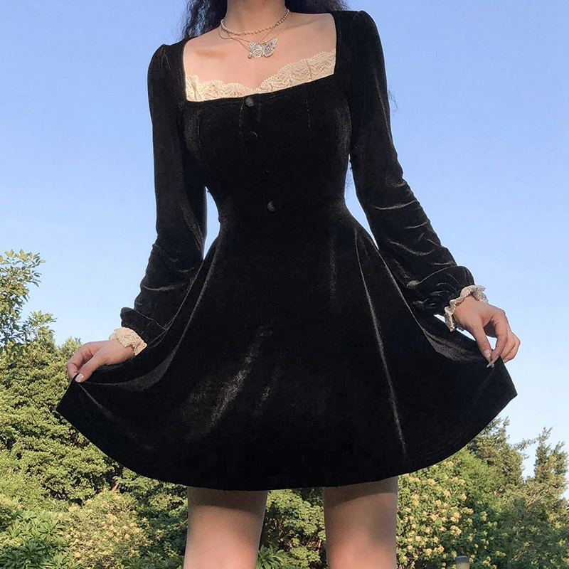 

Женское элегантное черное платье с кружевными пуговицами, Декор, квадратный вырез, длинный рукав, высокая талия, трапециевидные мини-платья