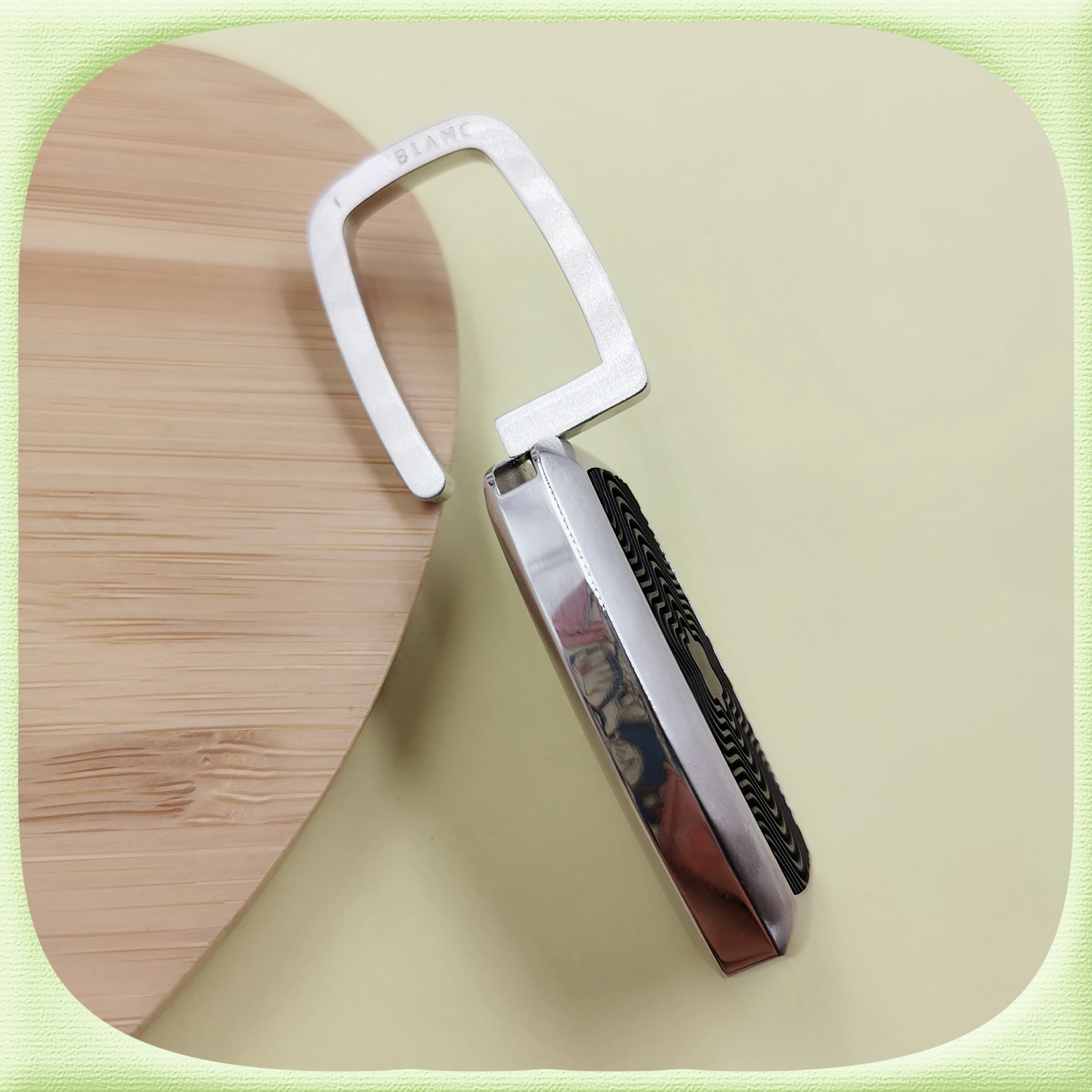

Fast Shipping Key chain Jewelry Stainless Steel Metal Keychain for Montor Car key