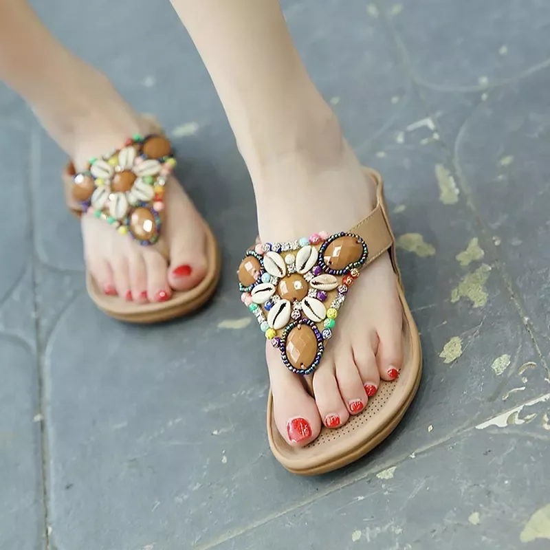 

2022New women sandals 2022 new arrival ethnic flat sandals women outdoor beaded soft bottom shoes woman plus size