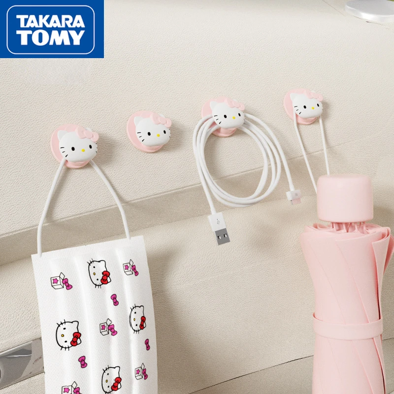 

TAKARA TOMY Car Hook Car Seat Back Umbrella Storage Pendant Rear Seat Front Row Cute Decoration Supplies