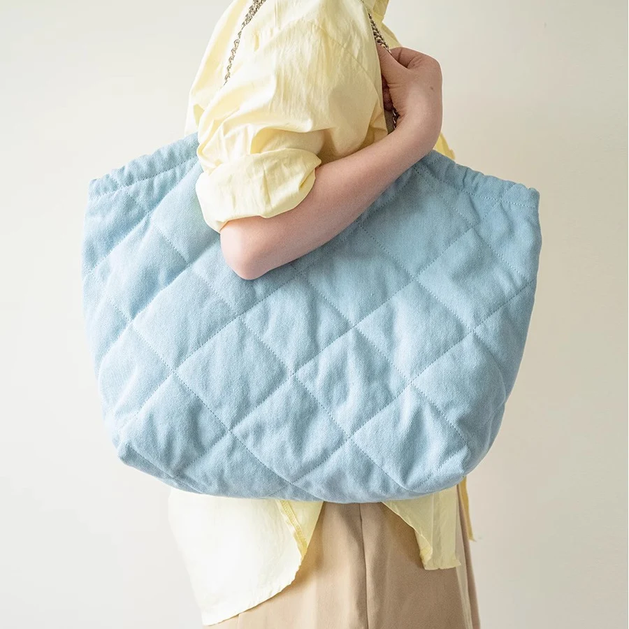 

2023 summer new denim Tote bag large capacity soft chains single shoulder shopping bag for women purse and handbags light blue