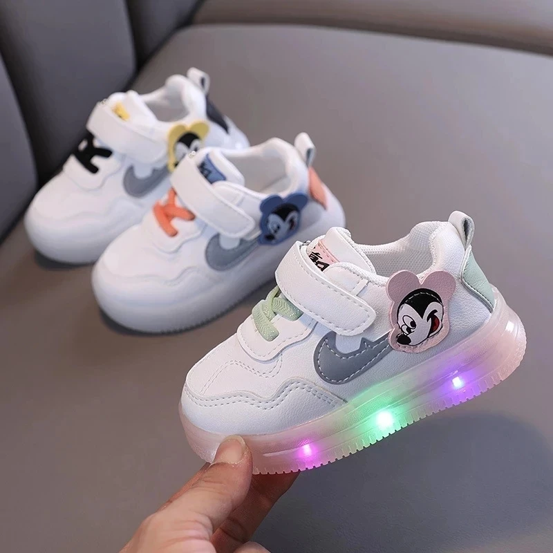 New Brands Mickey Mouse LED Lighted Baby Boys Girls Shoes Fashion Classic Toddlers Infant Tennis Sports Leisure First Walkers