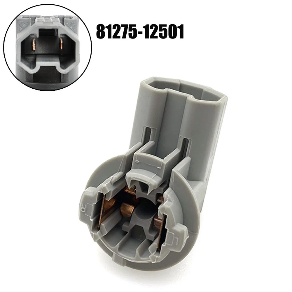 

For Toyota RAV4 13-16 2.5L Bulb Socket Taillight 1pcs 81275-12501 Car Accessories Car Mount License Plate Light