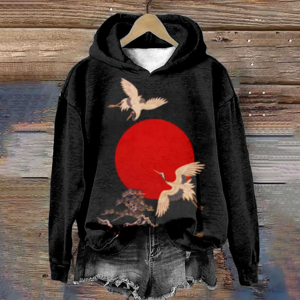 Женская толстовка с капюшоном в японском стиле