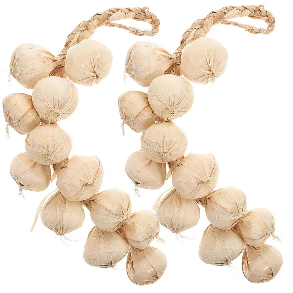 

2 Pcs Simulated Garlic Hanging Skewers Halloween Toys Farmhouse Decors Decorate Photography Props Foam Window Pendant