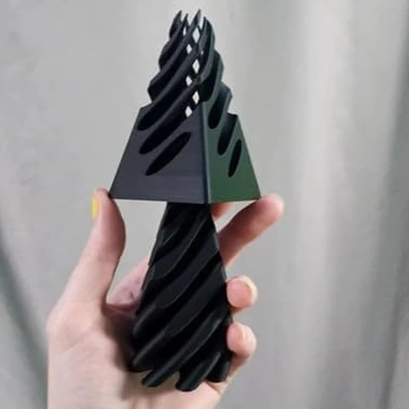 Креативная трехмерная невозможна пирамида скульптура миниатюрная египетская