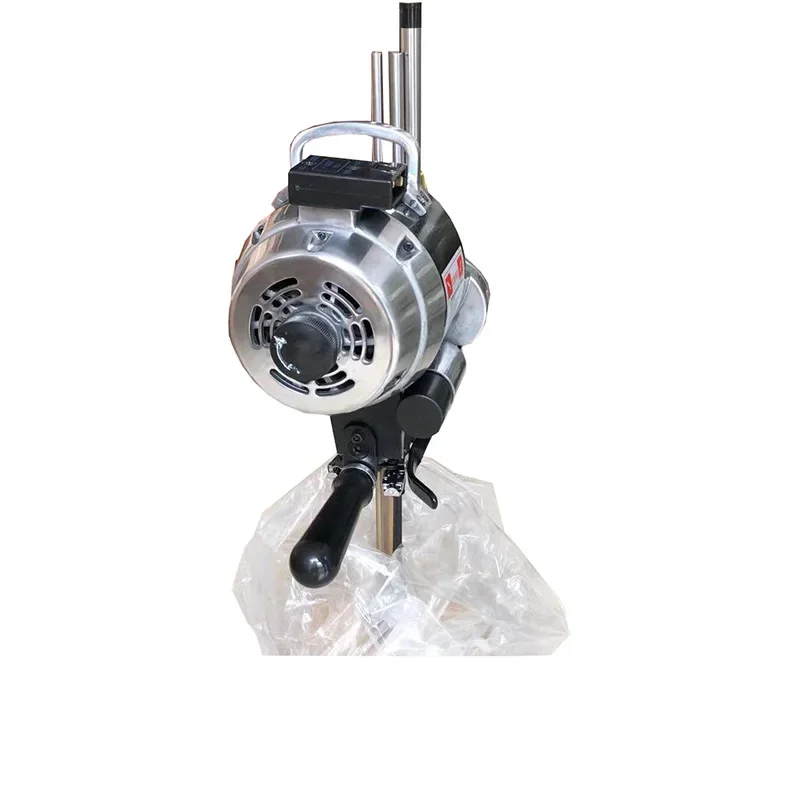 Автоматическая машина для резки ткани с прямым ножевым лезвием