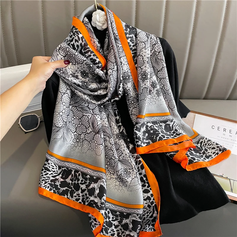 

Модная атласная Женская Роскошная шаль, бандана, головные повязки, женский платок, повязка на голову, пляжный Палантин из фуляра