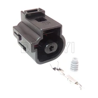 1 set 1 way automobile motor oil pressure sensor waterproof wire plug for vw audi 1j0937081 1j0 937 081 car electrical socket