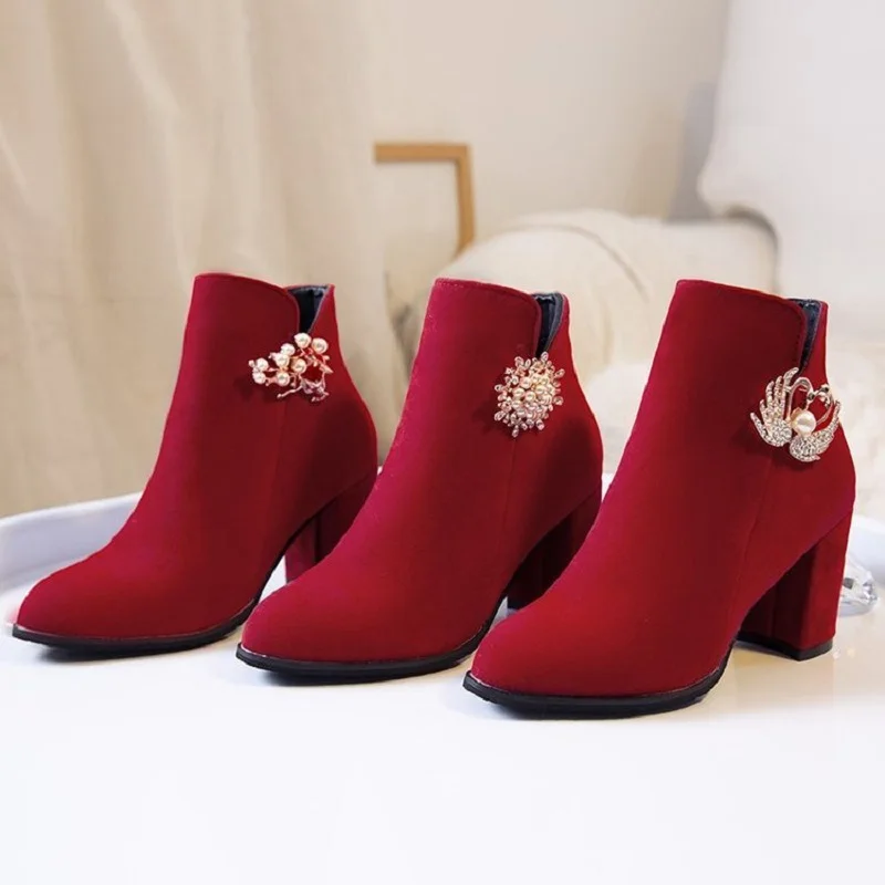 2022 Fashion Red Fashion Boots 35-40 Women's Shoes High Heel 7cm Sexy Pointed Women's Fashion Boots