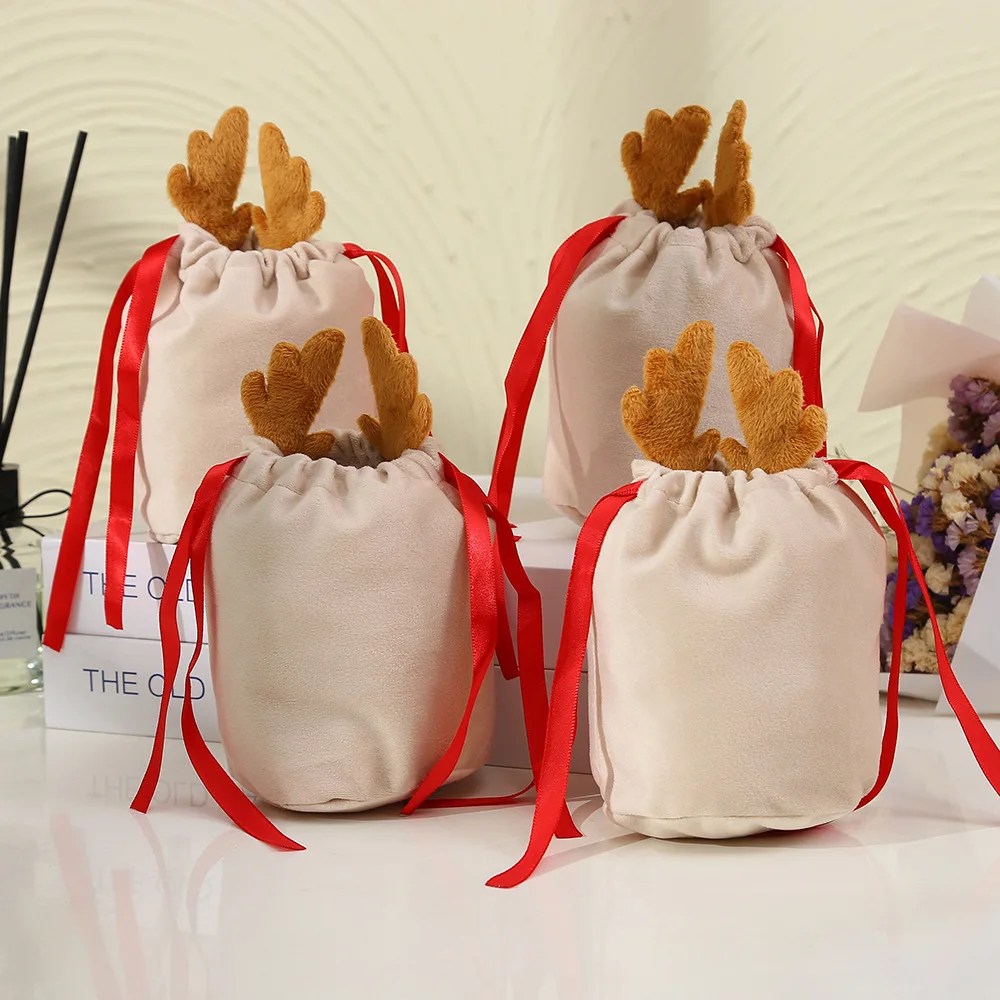 

10PCS Christmas Candy Bags Antlers Bags Velvet Draw String Bunny Gift Packing Bags Dropshipping Bags Party 2022 Navidad