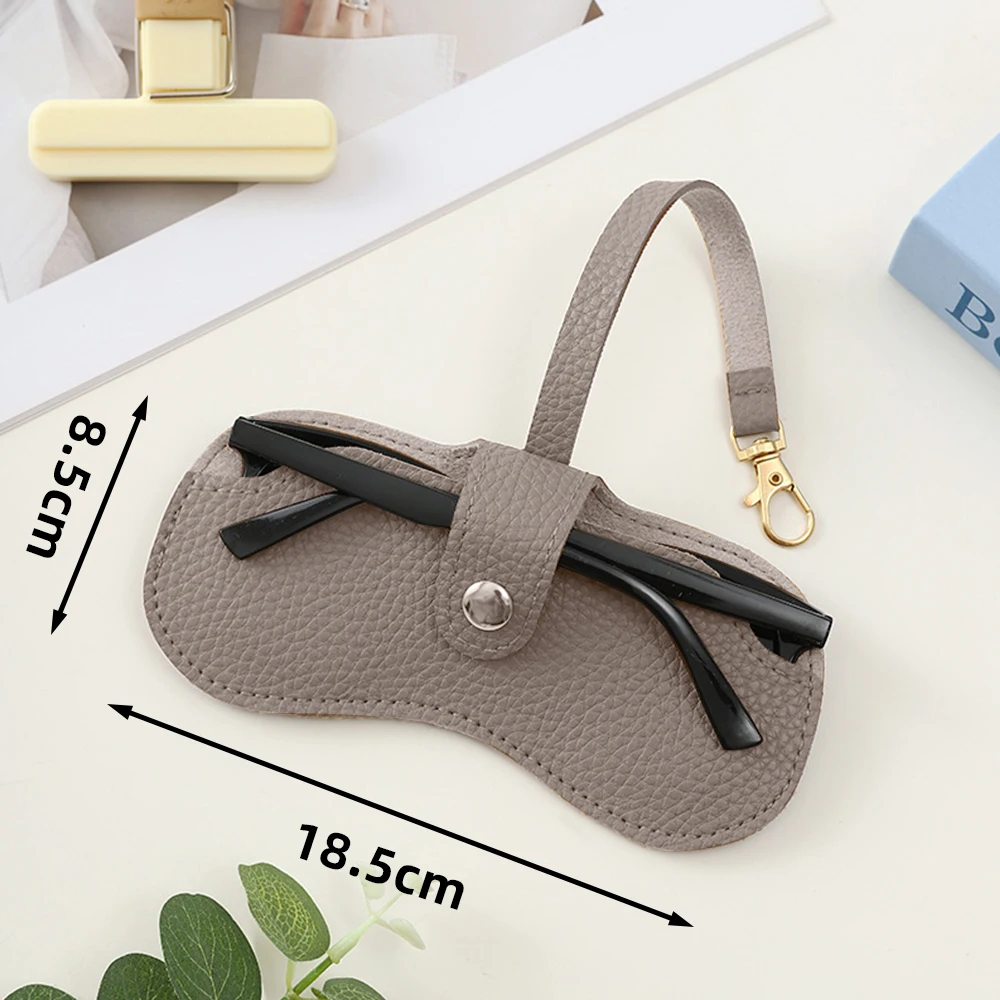 

Кожаная сумка для очков