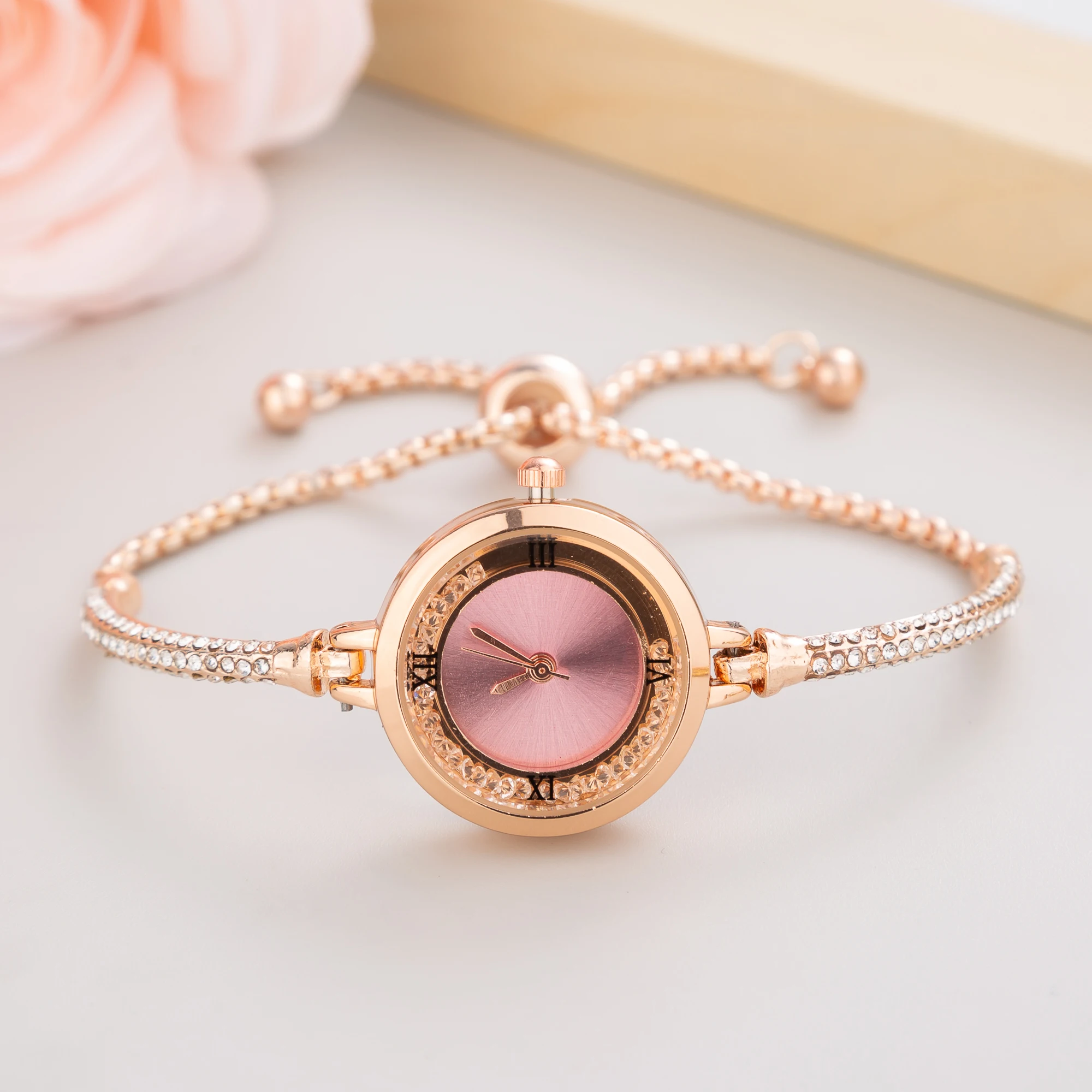 2023 New Luxury Brands Women Stainless Steel Bracelet Watch Girls Clock Wristwatches Fashion Casual Quartz Watchts for Womens