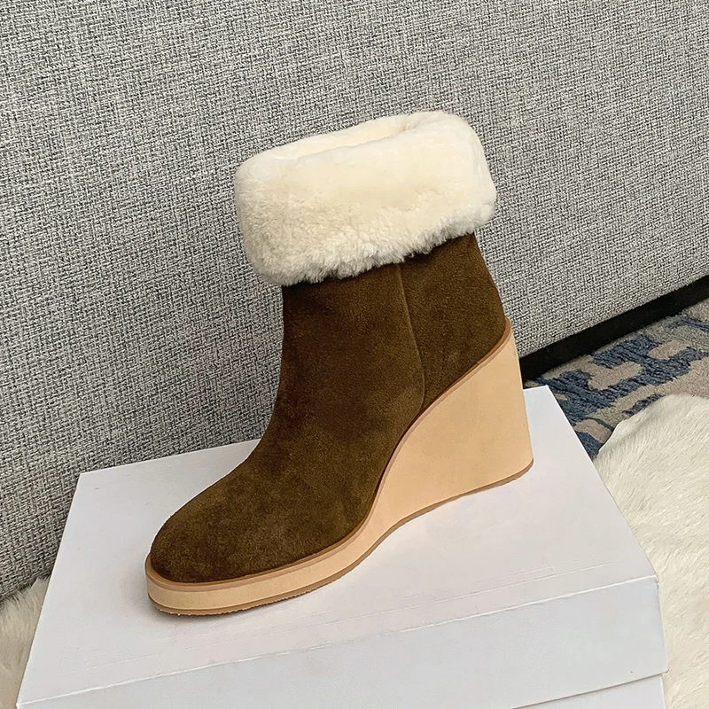 

Winter Warm Wool Snow Boot 2022 Fashion Wedges Boots Comfortable Ankle Boots Thickened Leather Shoes For Women