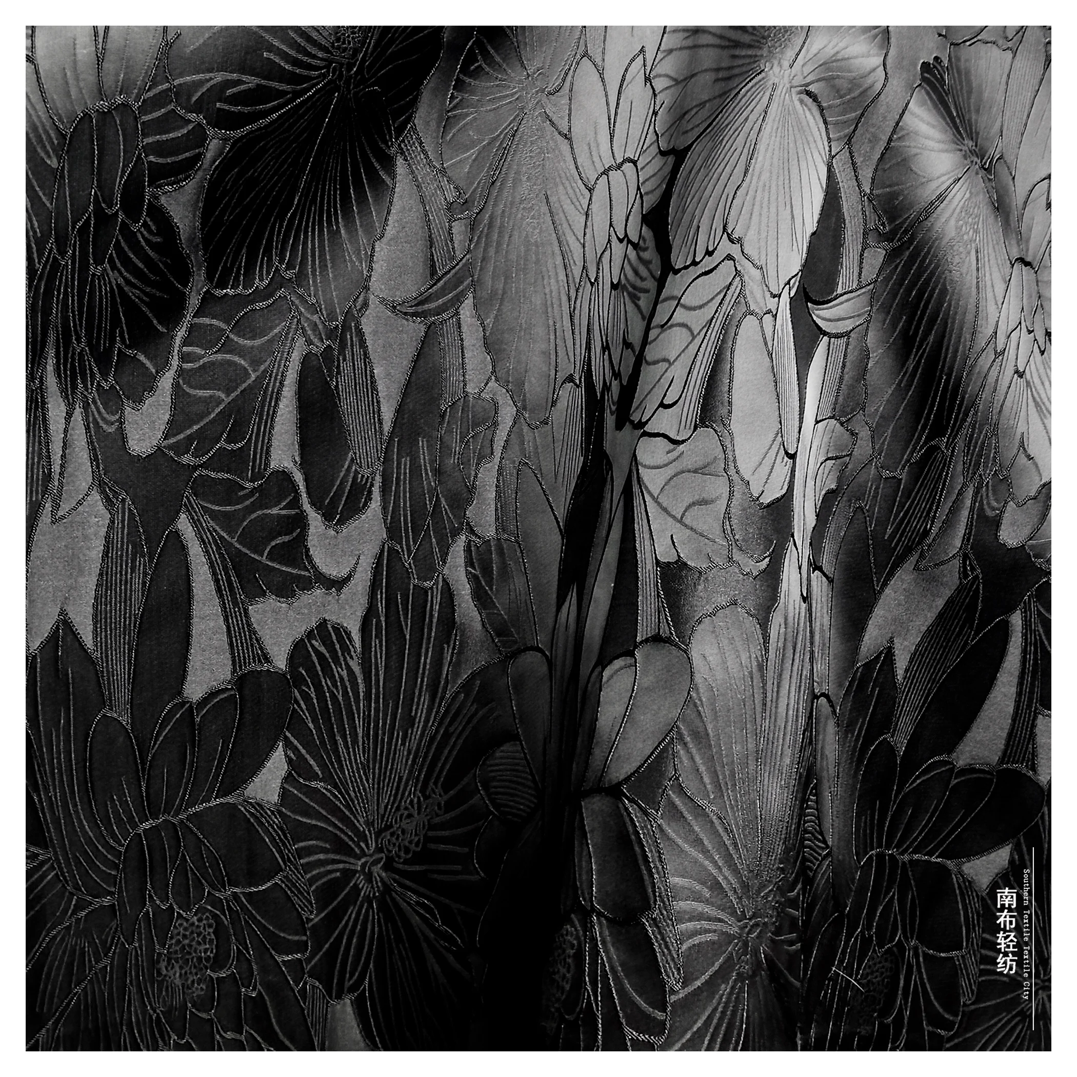 

Black/White Lotus Leaf Three-Dimensional Jacquard Fabric Texture Creative Cheongsam and Dress Bag Designer Fabric