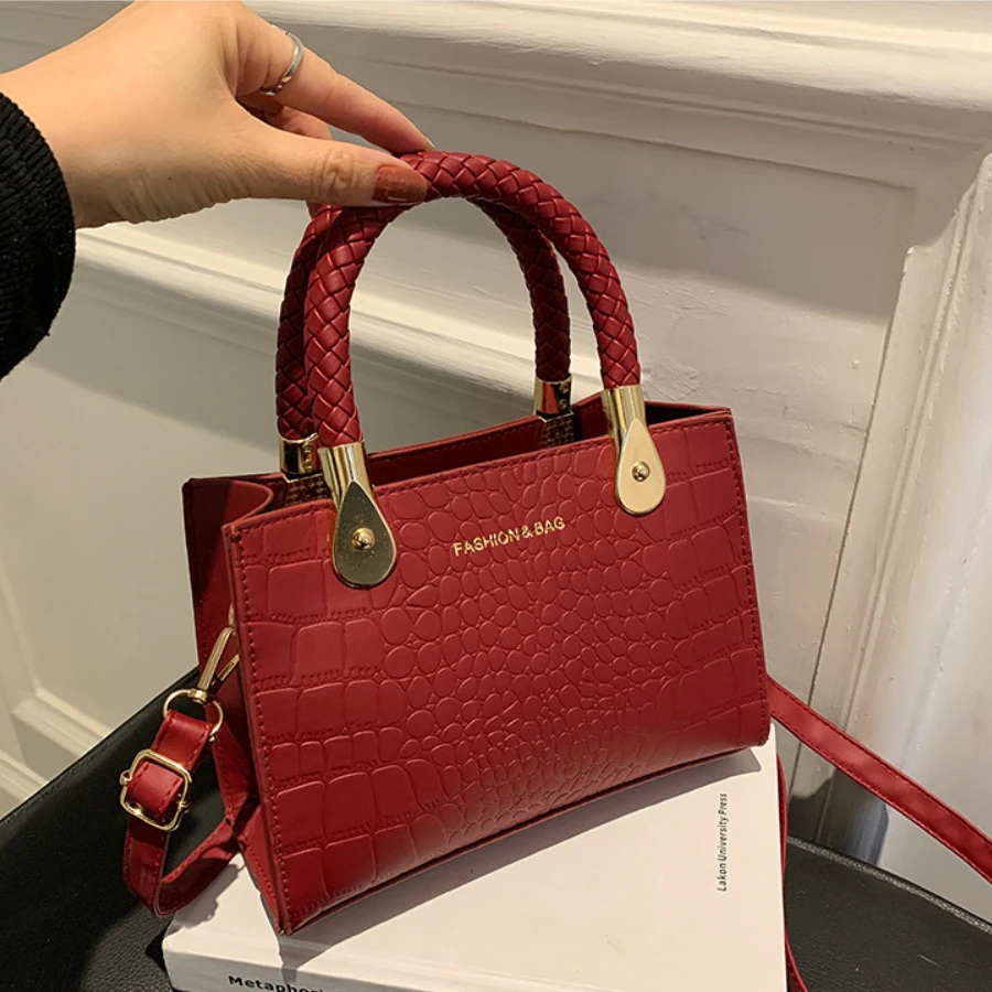 

Women's Fashion Large Capacity Crocodile Pattern PU Leather Handbag Shoulder Messenger Crossbody Bag Lady Handbag Luxury Clutch