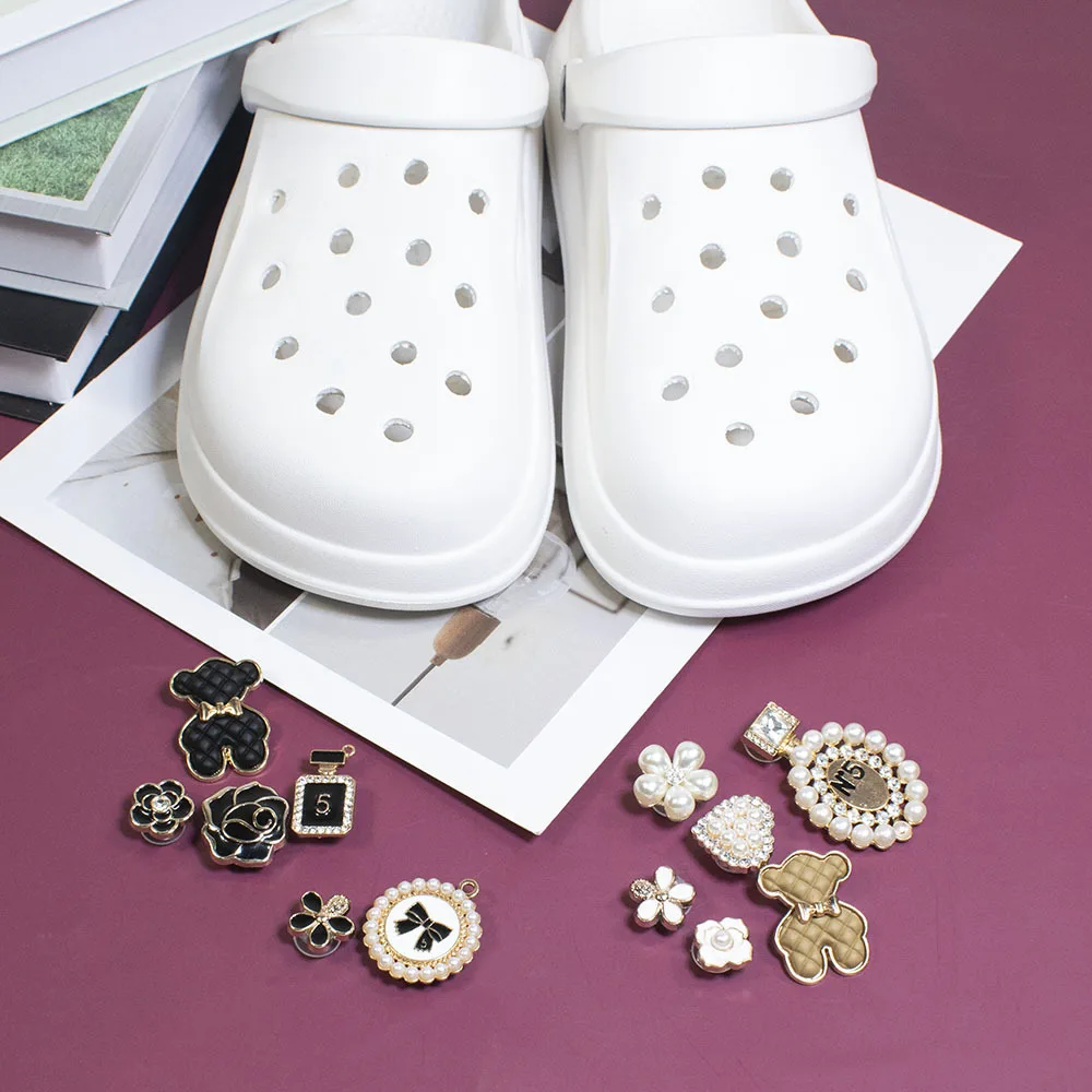 Cute Perfume Bear Hole Shoes Charms Accessories For Croc Shoe Buckle Crown Jewels Pearl Petal Shoe Flower DIY Shoes Decorations images - 6