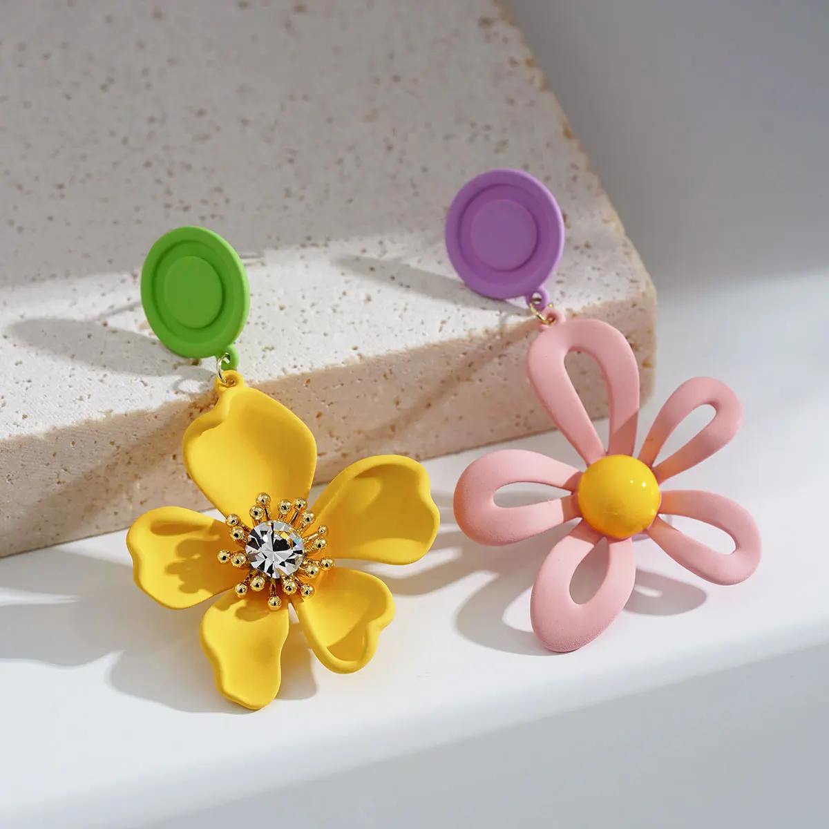 

Flower Earrings Special Design Asymmetric Camellia Earrings Niche Sweet Spring Earrings 2022 New Earrings for Women