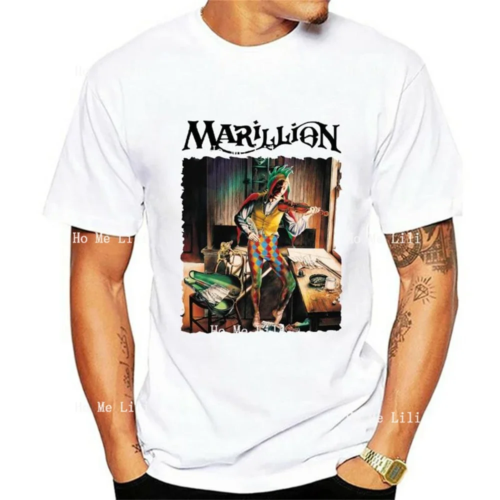 Большая футболка унисекс The Oddly Dressed Man Played Violin Con Scritta Per