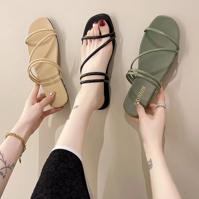 

New Casual Women Slippers Personality Open Toe Flat Slippers Summer Fashion Outdoor Ladies Flat Bottom Slippers Shoes for Women